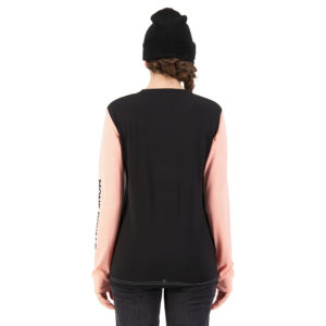 backdoor_grindelwald_mons_royale_womens_yotei_bf_ls_snow_2.jpg